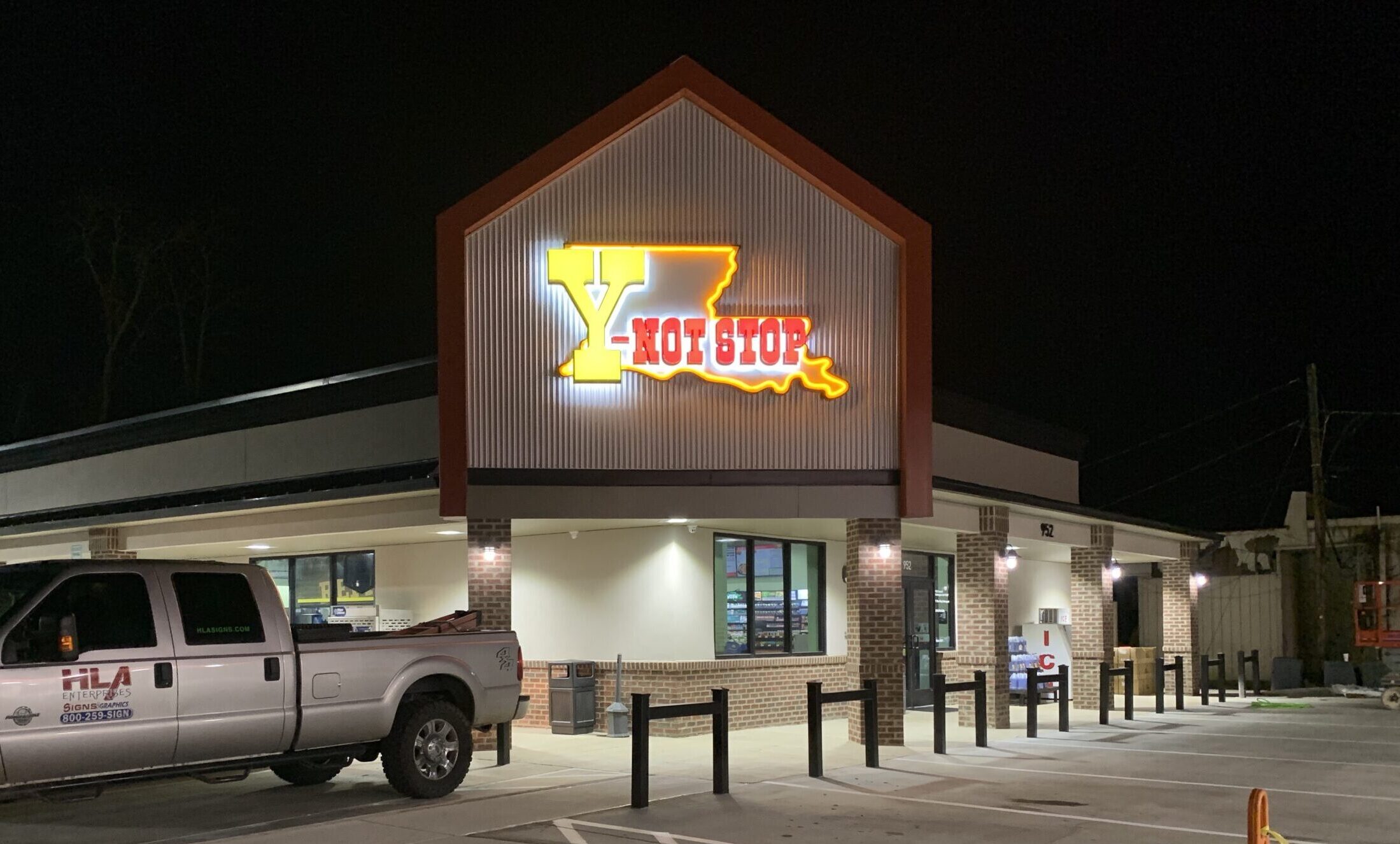 Y-Not Stop Shell Convenience Store Sign, Business Logo Sign, LED Lighting, Cottonport, Louisiana, HLA Signs